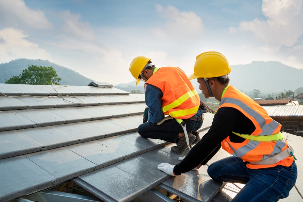 roof repair in Tri City OR